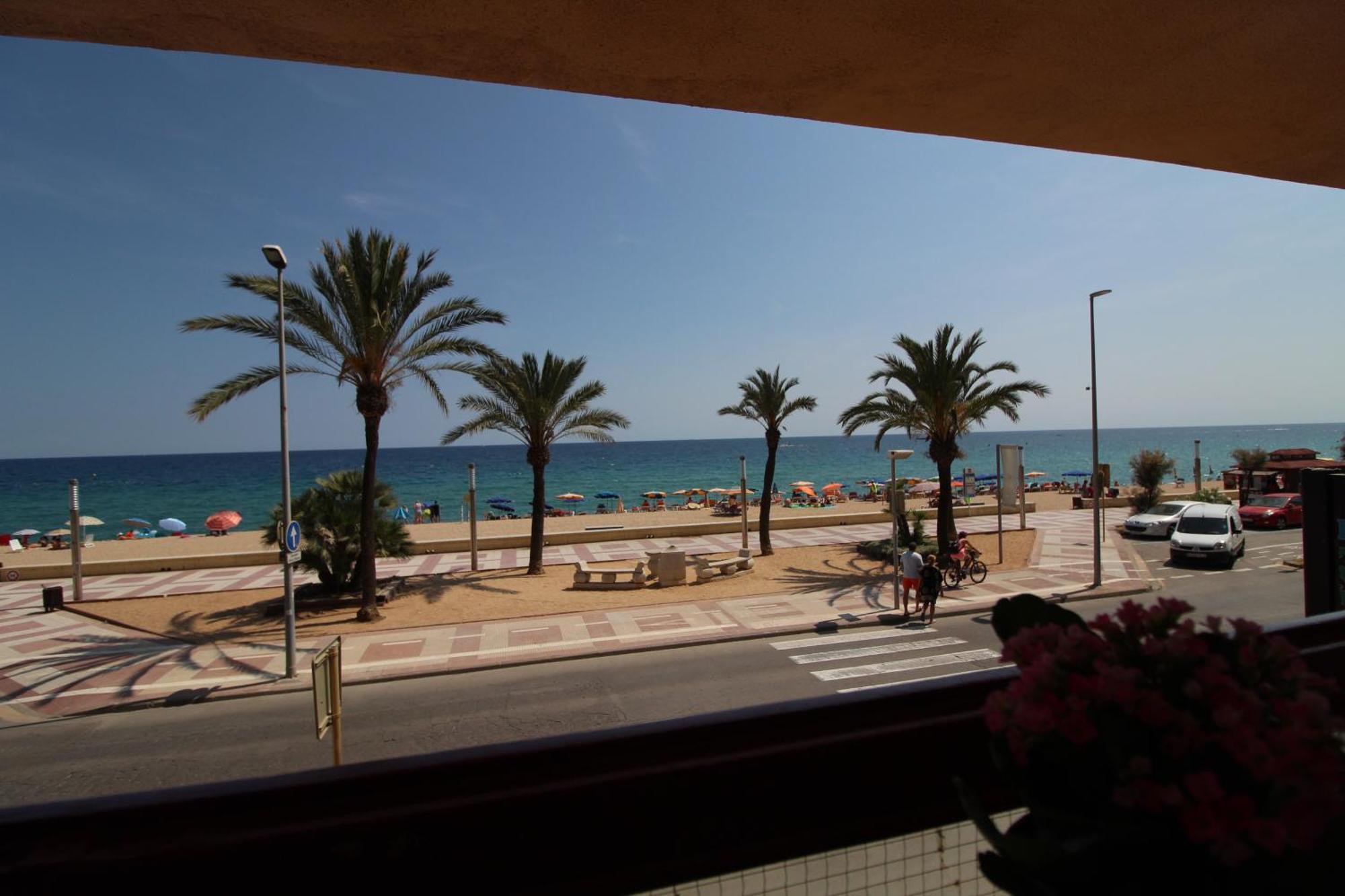Apartaments El Sorrall Blanes Quarto foto